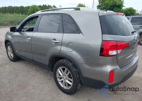 2015 Kia Sorento Lx from USA, damaged, VIN 5XYKTCA62FG611588